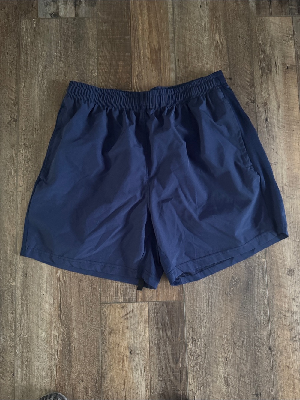 WoMen's Navy Athletic Shorts size L